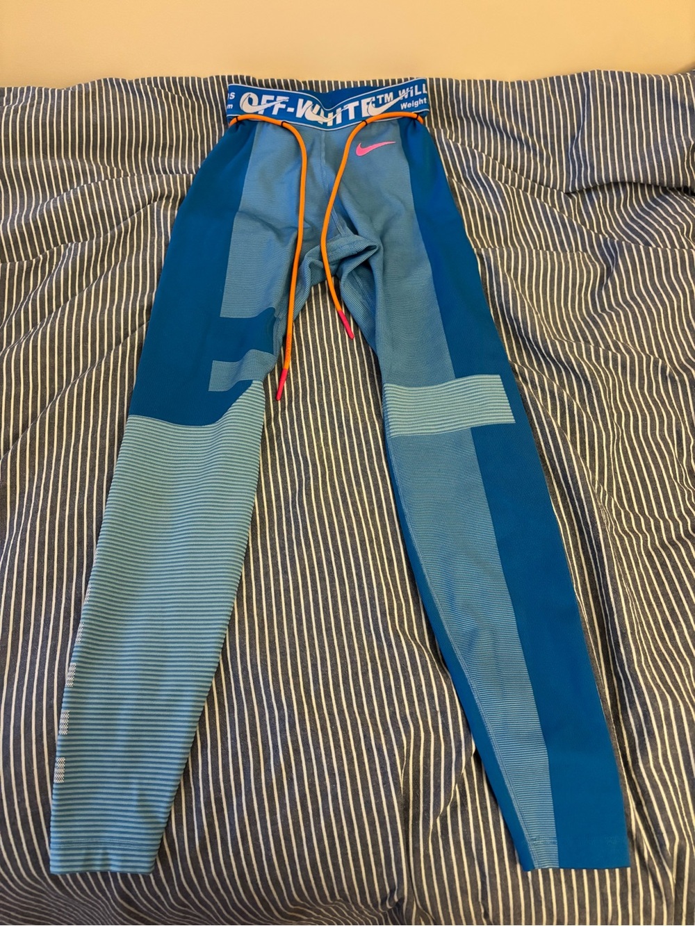 Nike Off White Blue XS Compression Leggings